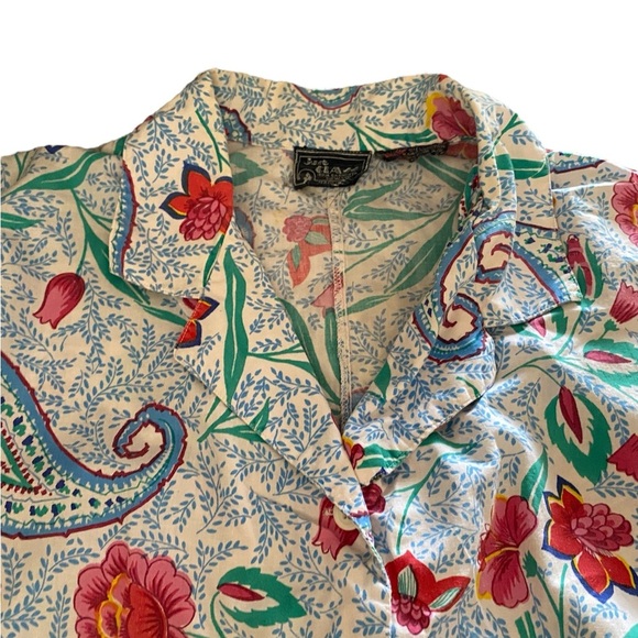 Vintage 100 % Cotton Paisley Floral white blue pink button up shirt top classic - Picture 5 of 8